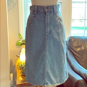 ✨VINTAGE✨ 80s High Waisted Denim Skirt